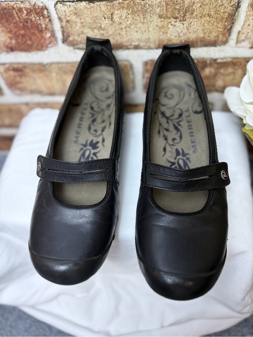 Merrell Bandeau Black Leather Mary Jane Flats Comfort Shoes Size 8.5 Gorpcore